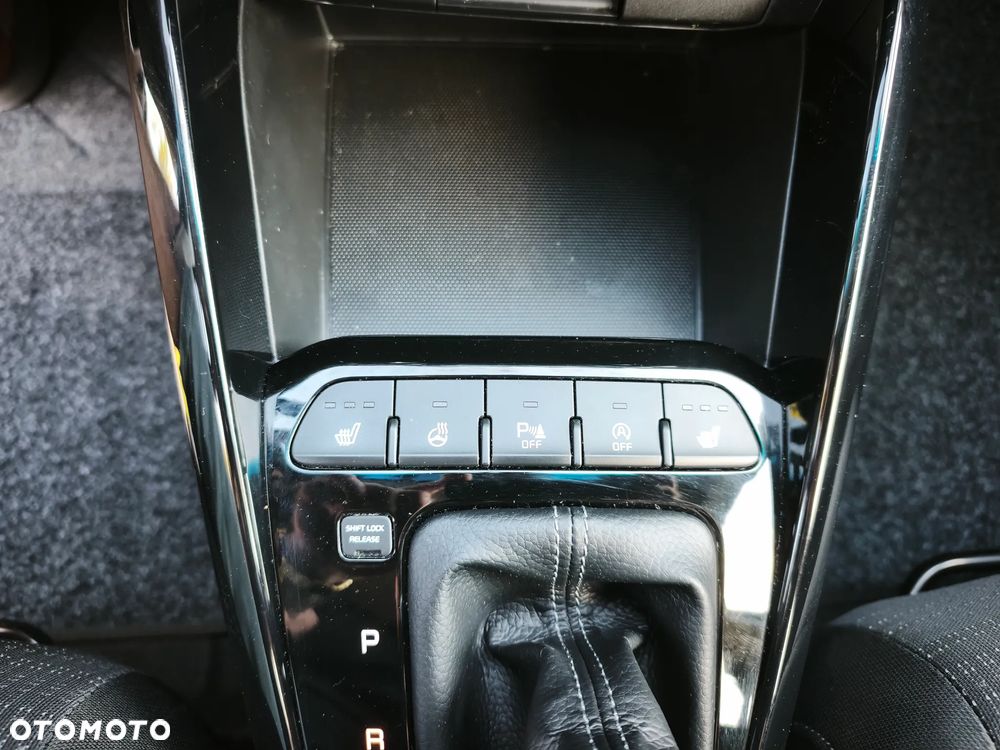Kia Stonic - 15
