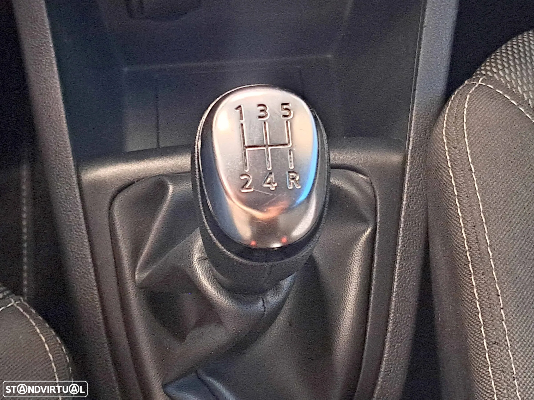 Renault Clio 1.5 dCi Zen - 15