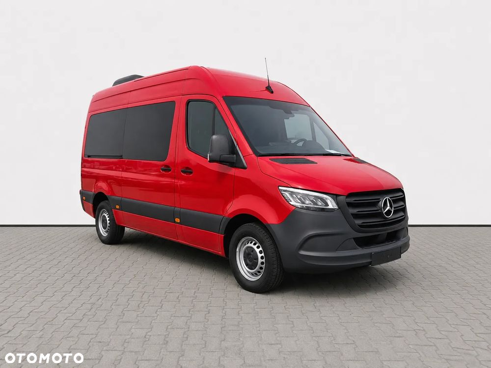 Mercedes-Benz Sprinter Standard PRO 907.233 - 3