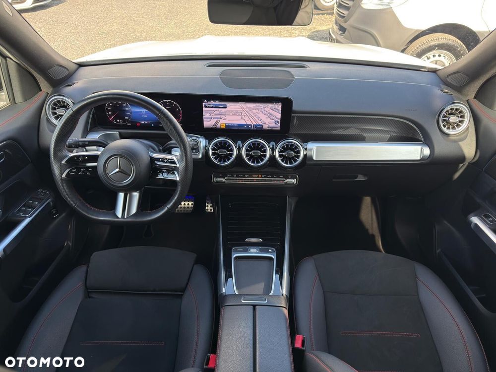 Mercedes-Benz GLB 200 AMG Line 7G-DCT - 20