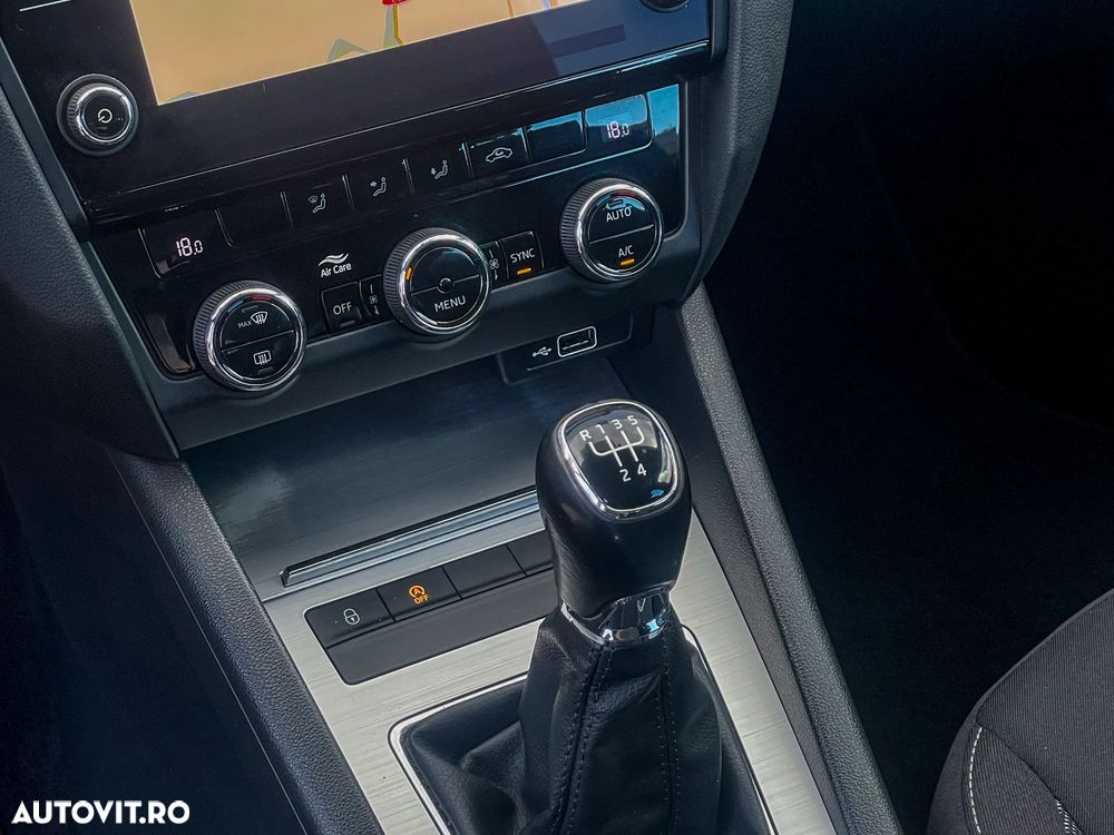 Skoda Octavia 1.6 TDI Style - 10