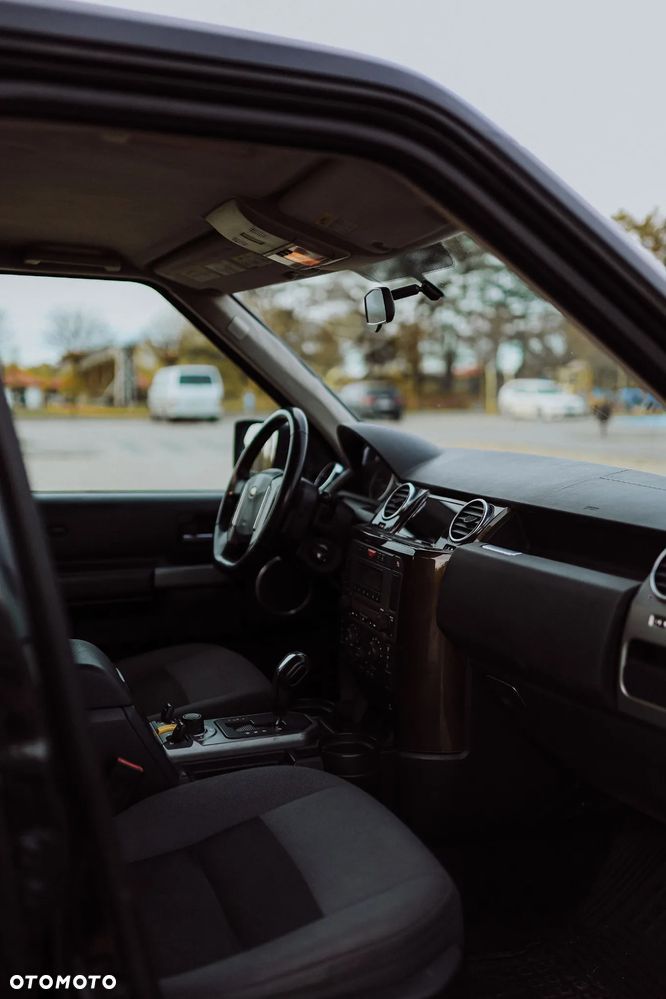 Land Rover Discovery - 10