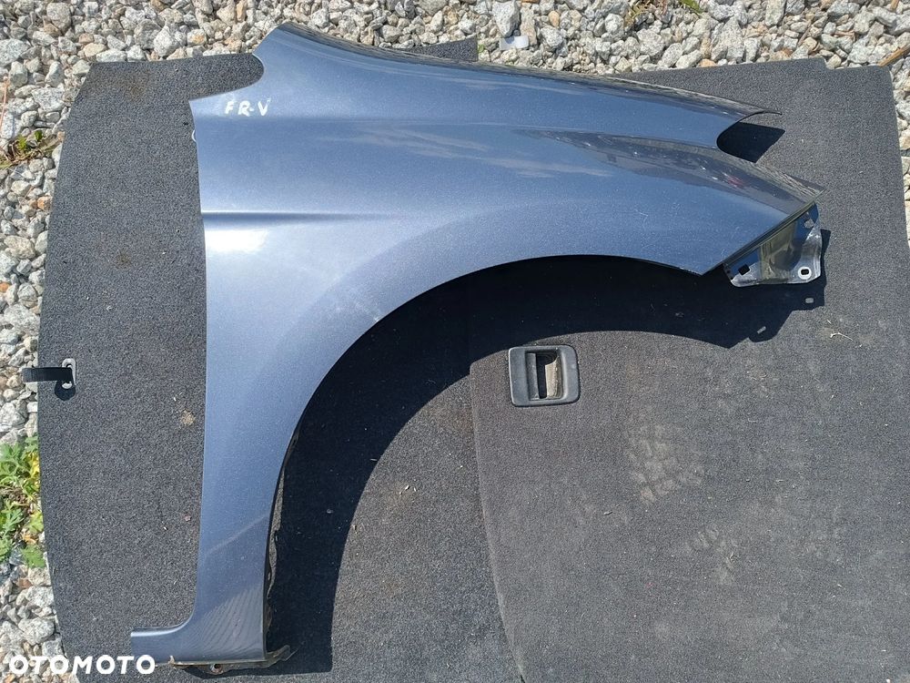 BŁOTNIK PRAWY PRZÓD PRZEDNI HONDA FR-V - 1