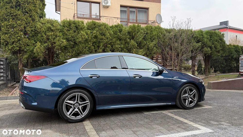 Mercedes-Benz CLA - 5
