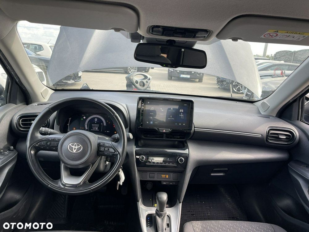 Toyota Yaris Cross Hybrid 1.5 Active - 10