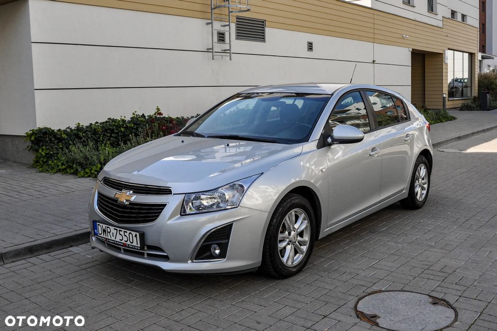 Chevrolet Cruze - 1
