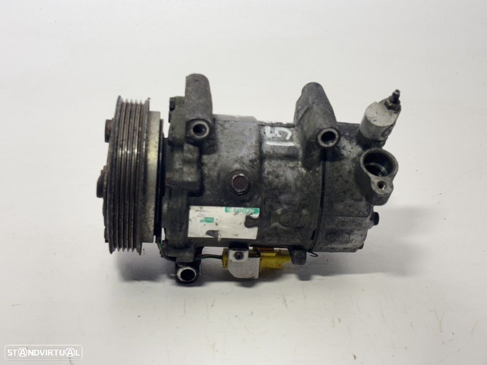 Compressor de ar condicionado MINI (R56) Cooper D REF. MOTOR N47C16A - 1