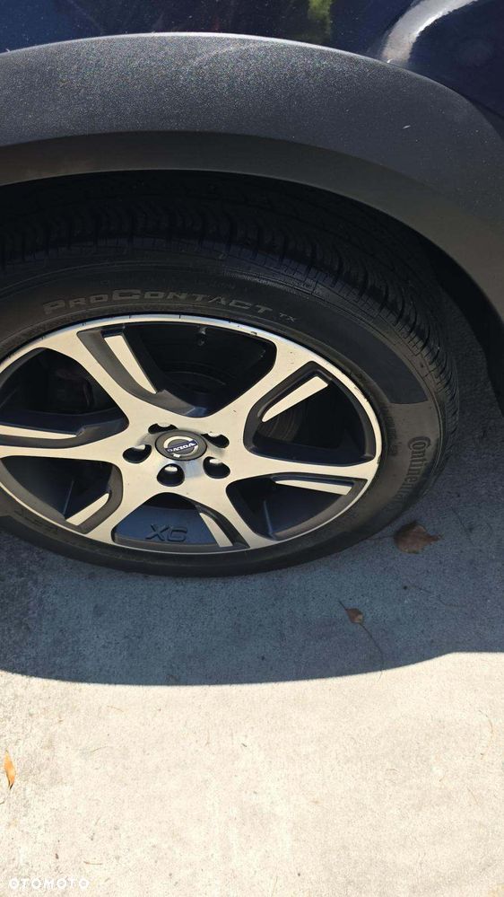 Volvo XC 70 - 22