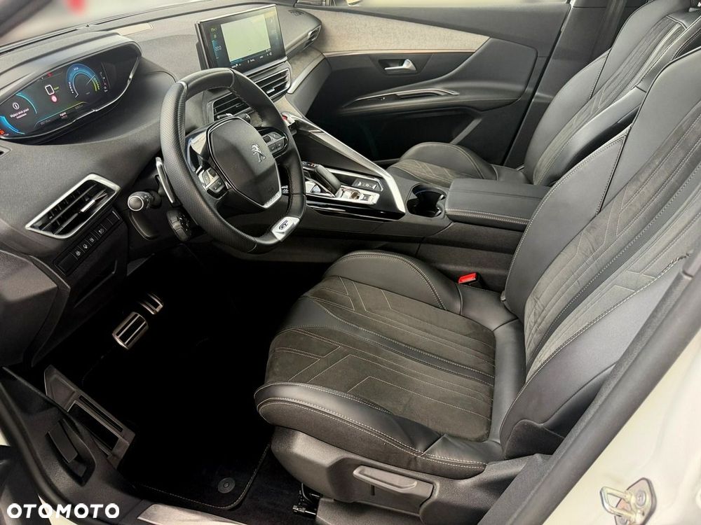 Peugeot 3008 - 13