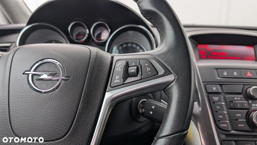 Opel Astra 2.0 CDTI DPF Innovation - 10