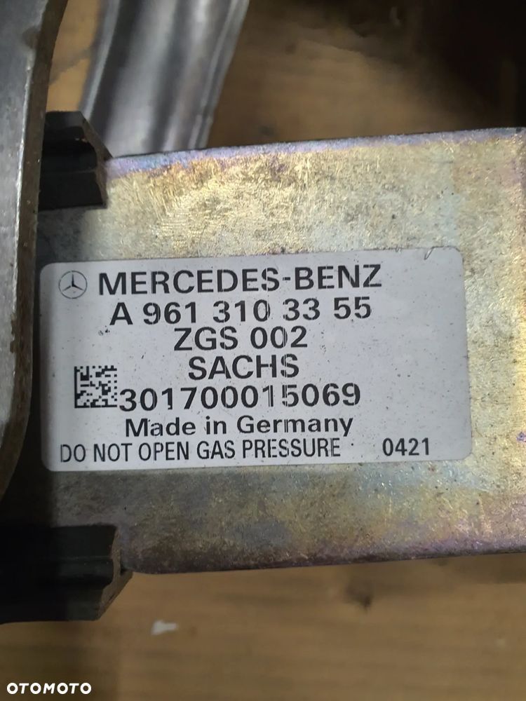 Zawieszenie kabiny tylne Mercedes Actros MP4 A9603176295, A9613103355, A9603101569 - 5