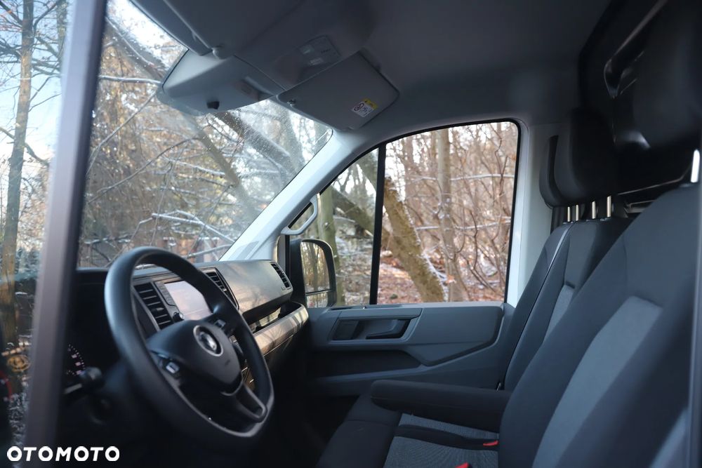 Volkswagen Crafter - 13