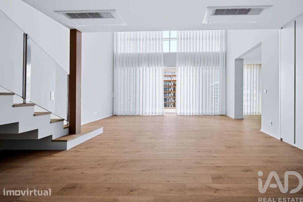 Apartamento T3 em Algés, Linda-a-Velha e Cruz Quebrada-Dafundo de 173, - Grande imagem: 3/30