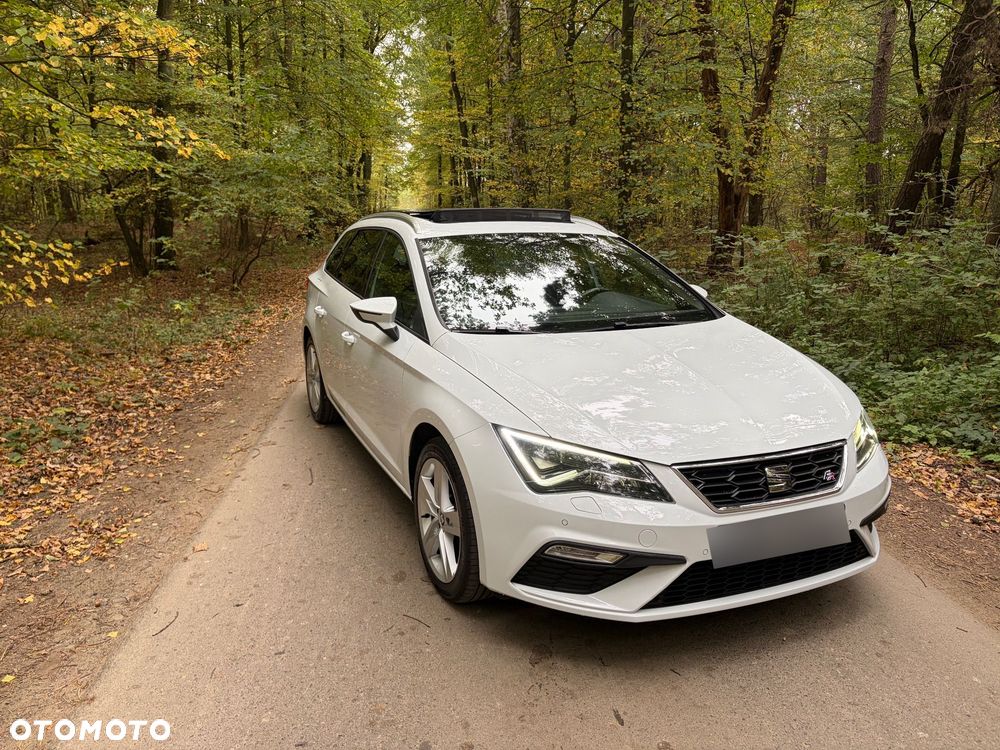 Seat Leon 1.5 eTSI FR DSG - 2