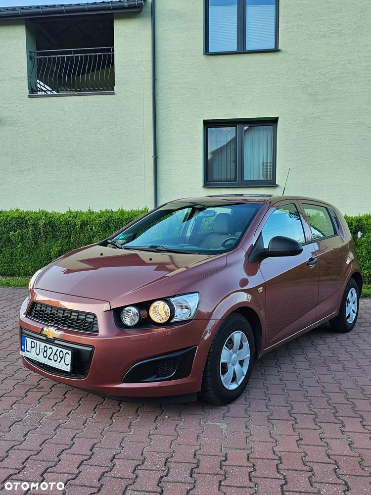 Chevrolet Aveo - 13
