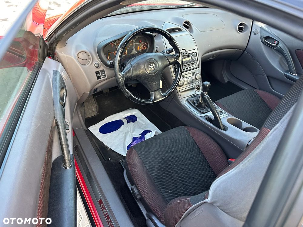 Toyota Celica Standard - 15