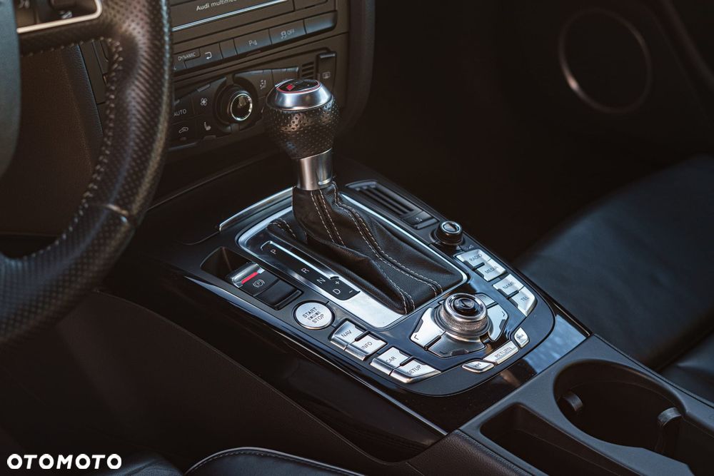 Audi RS5 Coupé S tronic - 13