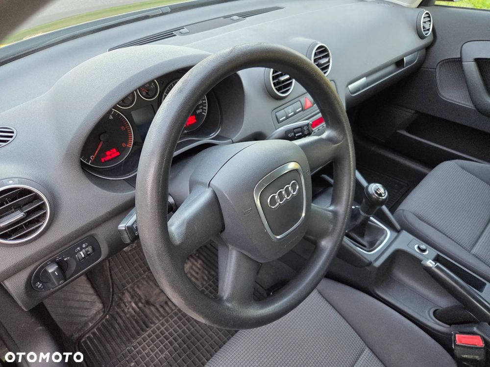Audi A3 Sportback 1.9 TDI Ambition - 15