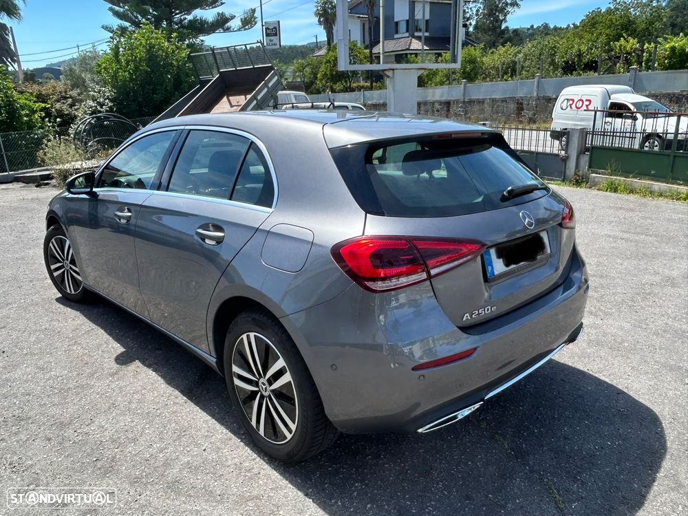 Mercedes-Benz A 250 e 8G-DCT Special Edition - 7