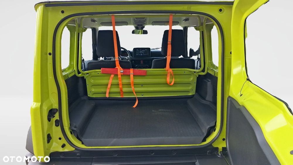 Suzuki Jimny 2023