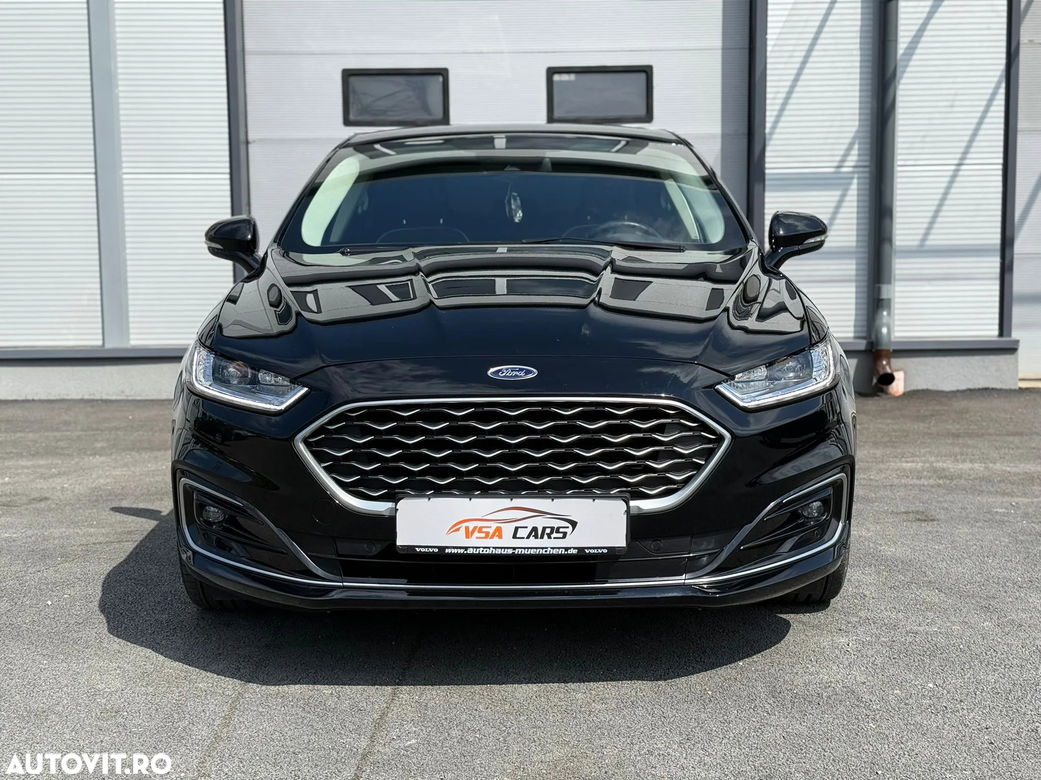 Ford Mondeo 2.0 HEV Vignale - 2