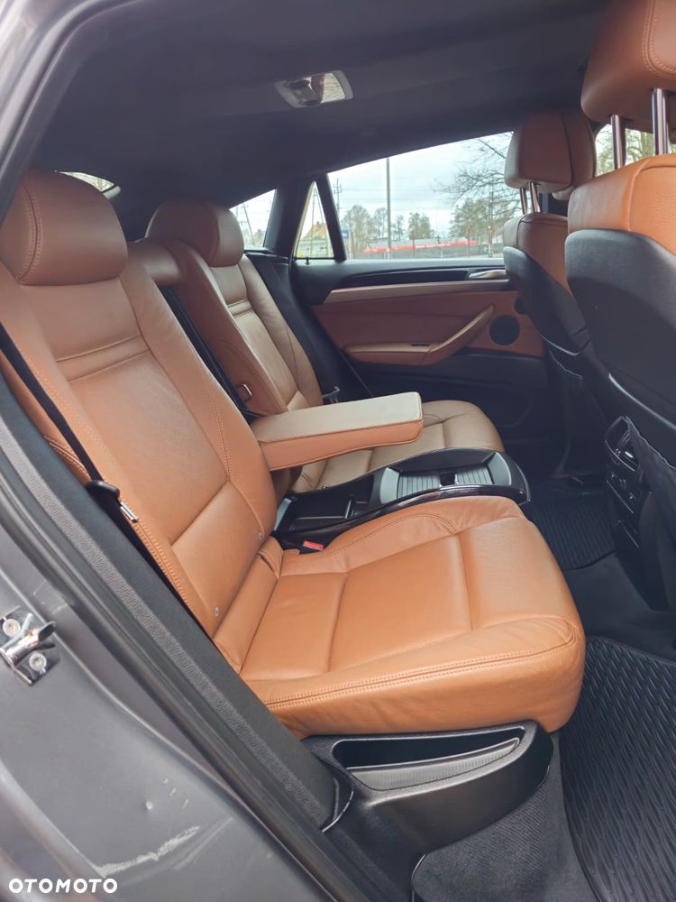 BMW X6 - 31