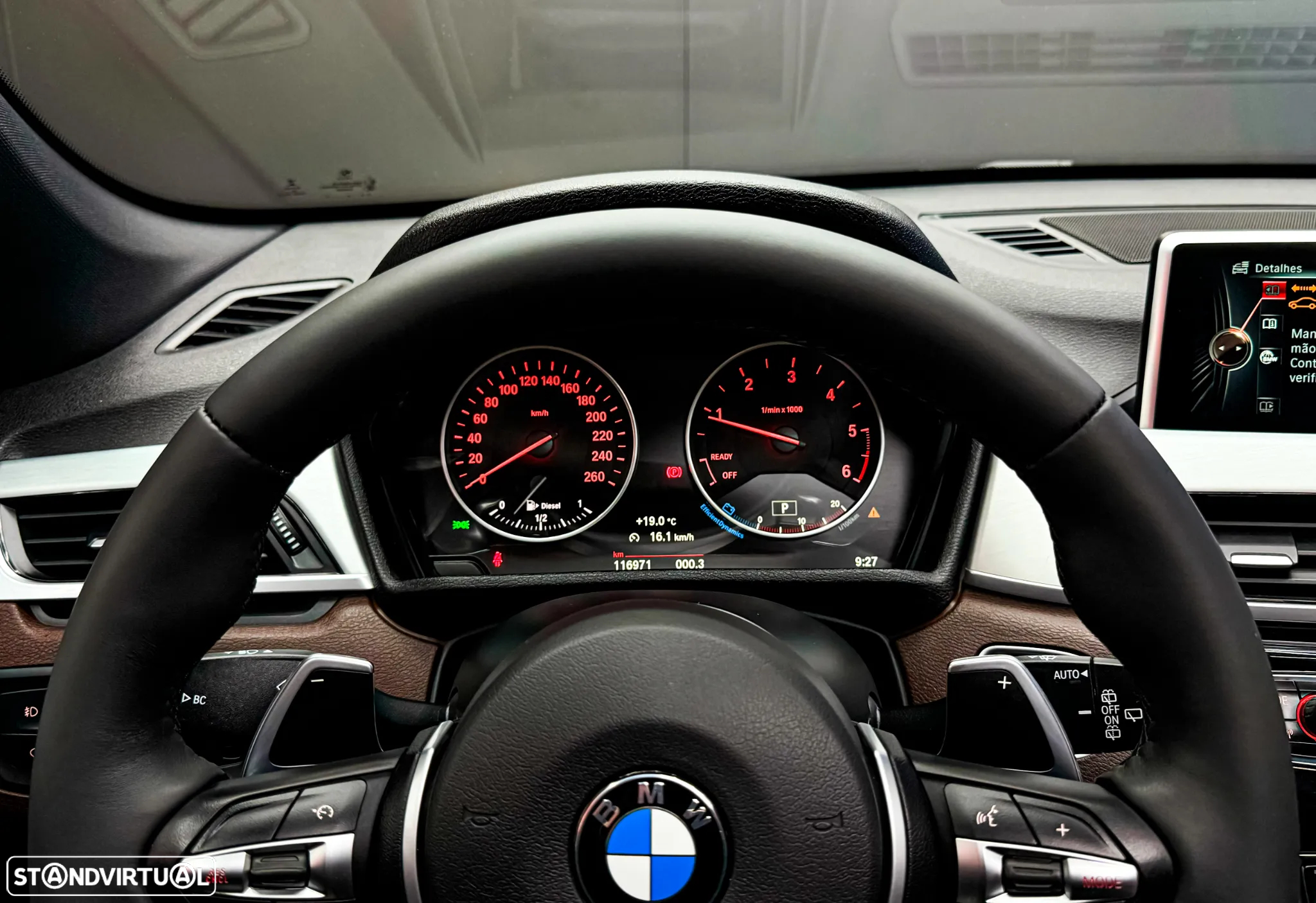 BMW X1 25 d xDrive Pack M - 29
