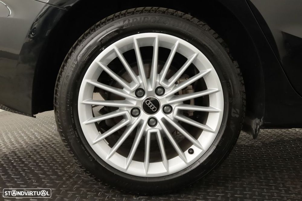 Audi A3 Sportback 40 TFSIe Advanced - 5