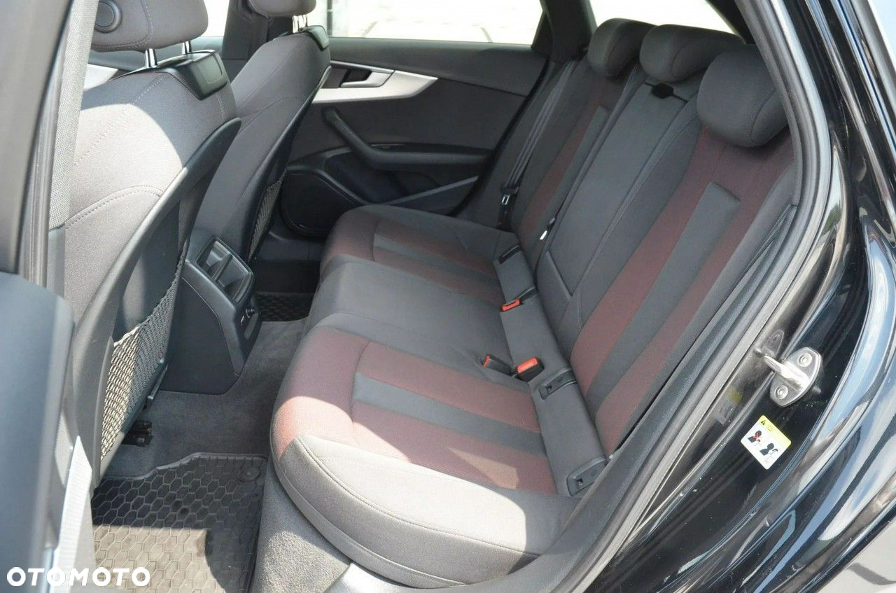 Audi A4 2.0 TDI Quattro Sport S tronic - 30