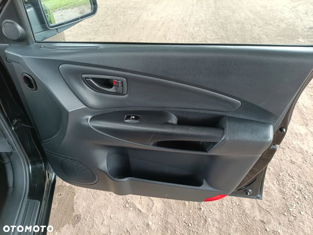 Hyundai Tucson 2.0 Comfort 2WD - 28