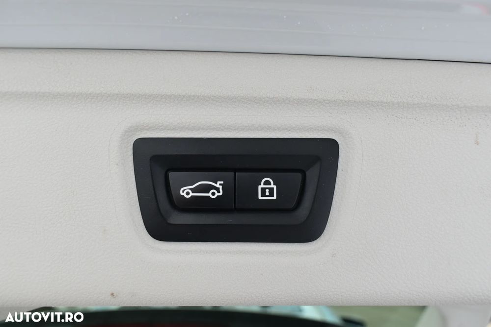 BMW Seria 3 320d xDrive AT MHEV - 22