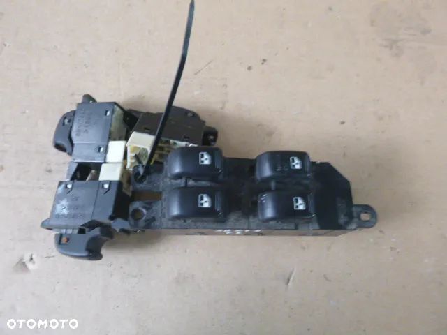 PANEL STEROWANIA SZYBAMI HYUNDAI SANTA FE I 00-06 - 1