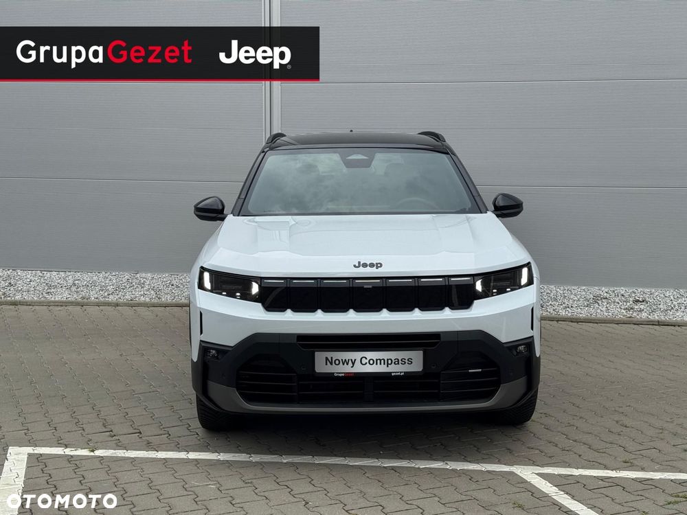 Jeep Compass - 8