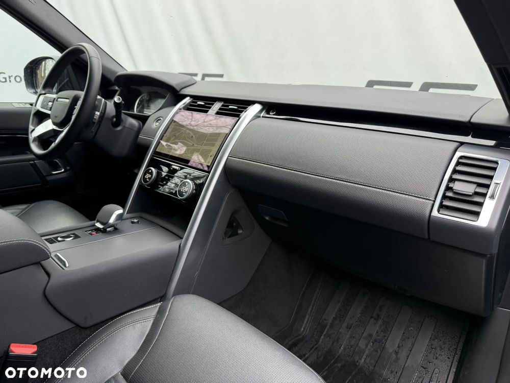 Land Rover Discovery D250 R-Dynamic S - 8