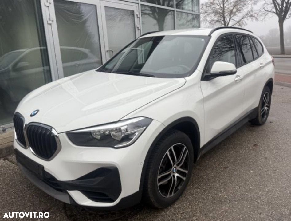BMW X1 sDrive18i - 8