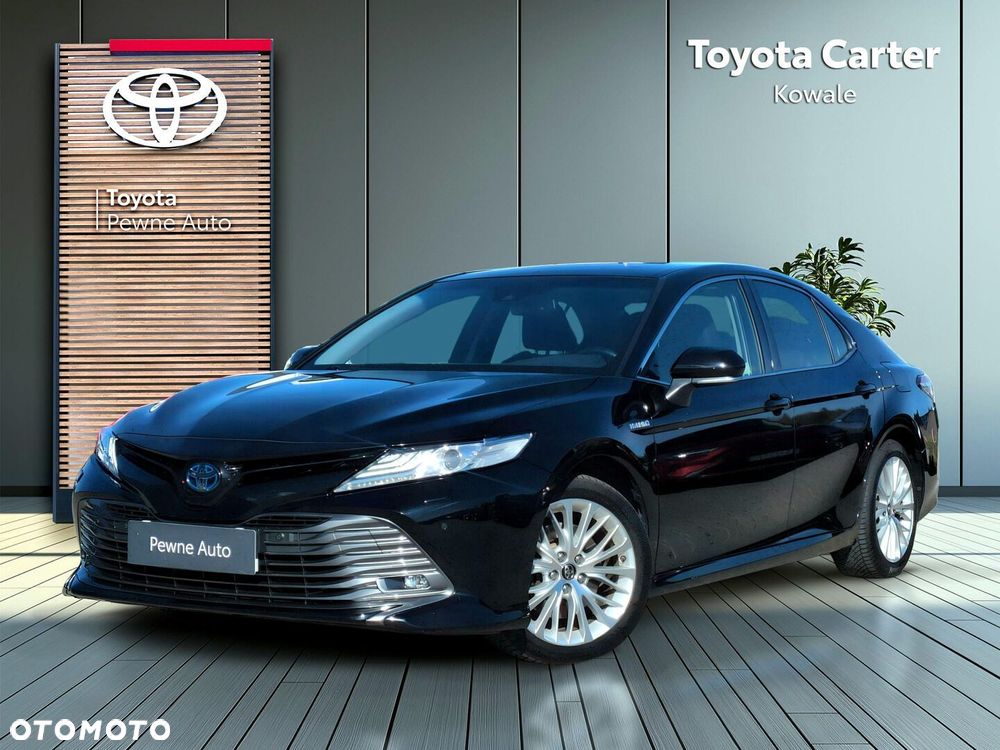 Toyota Camry - 2