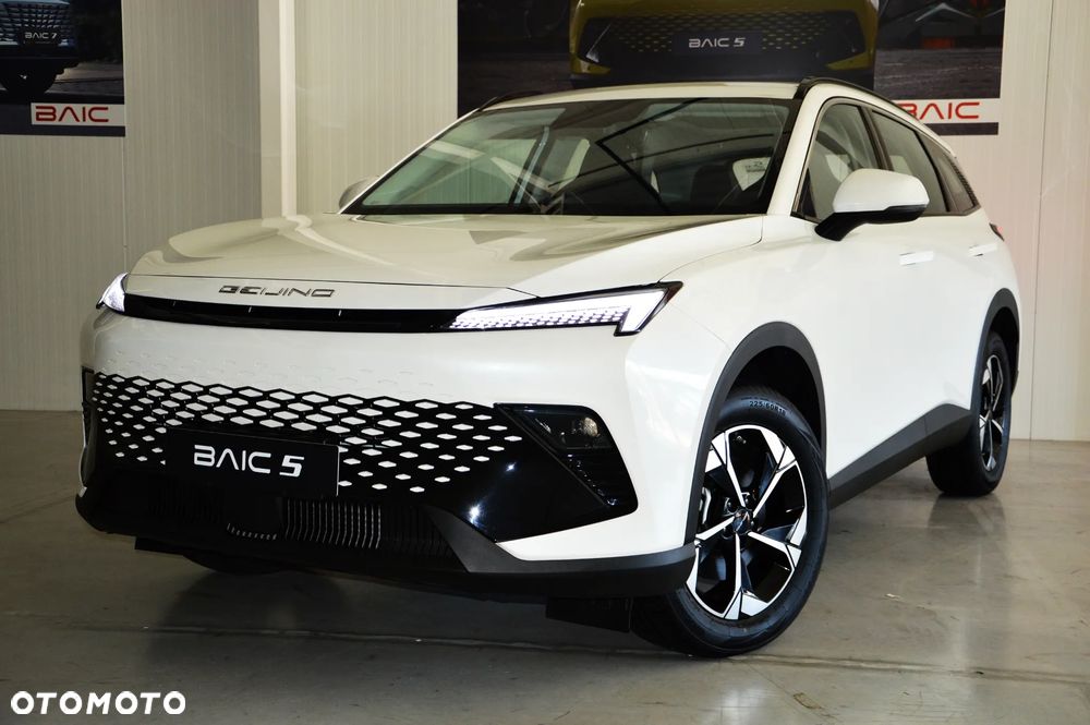 BAIC 5 1.5T Comfort DCT