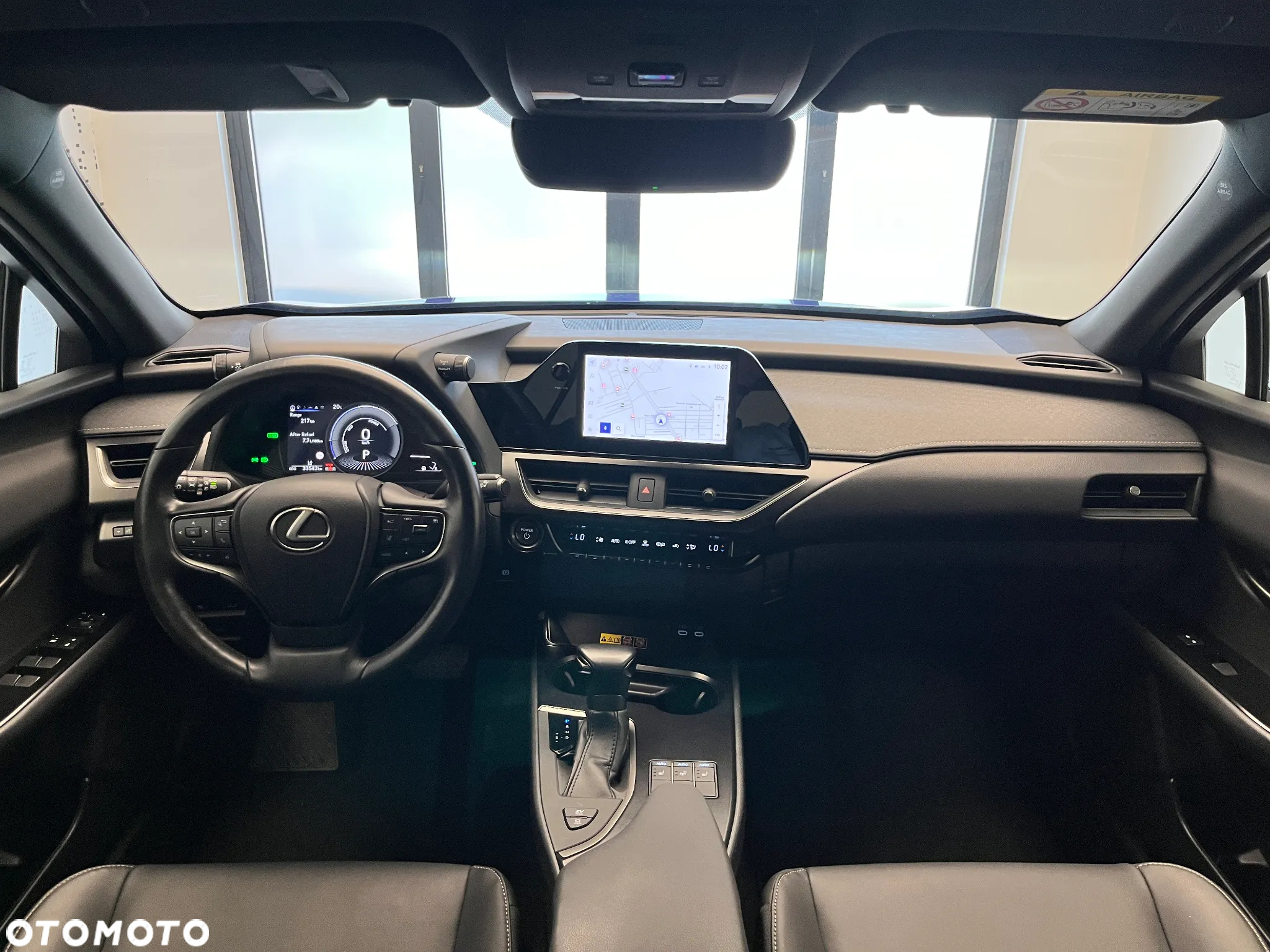 Lexus UX - 8