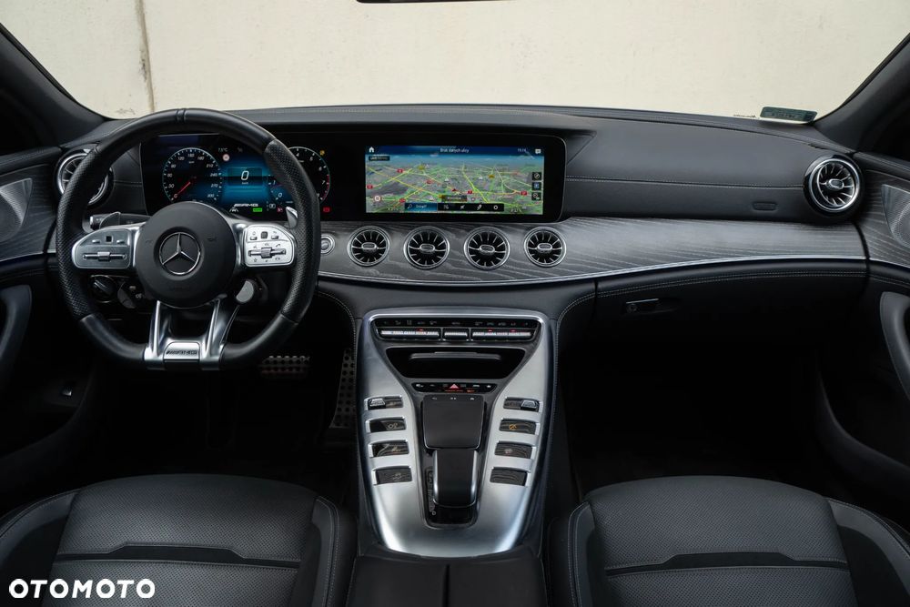 Mercedes-Benz AMG GT 43 4-Matic+ - 3