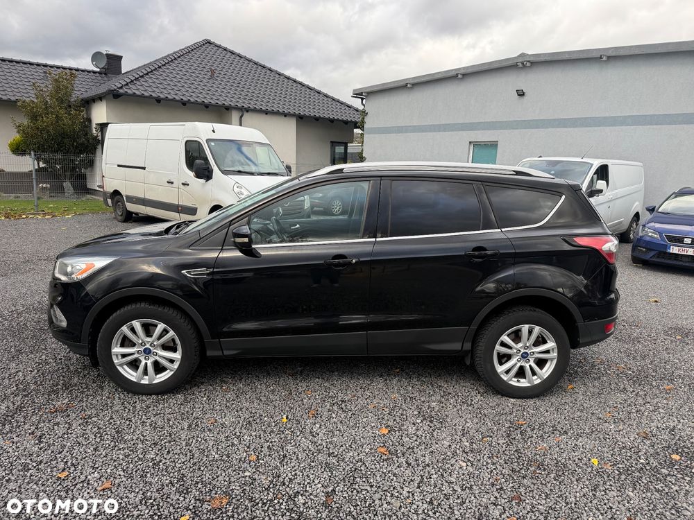 Ford Kuga 2.0 TDCi 2x4 Business Edition - 3