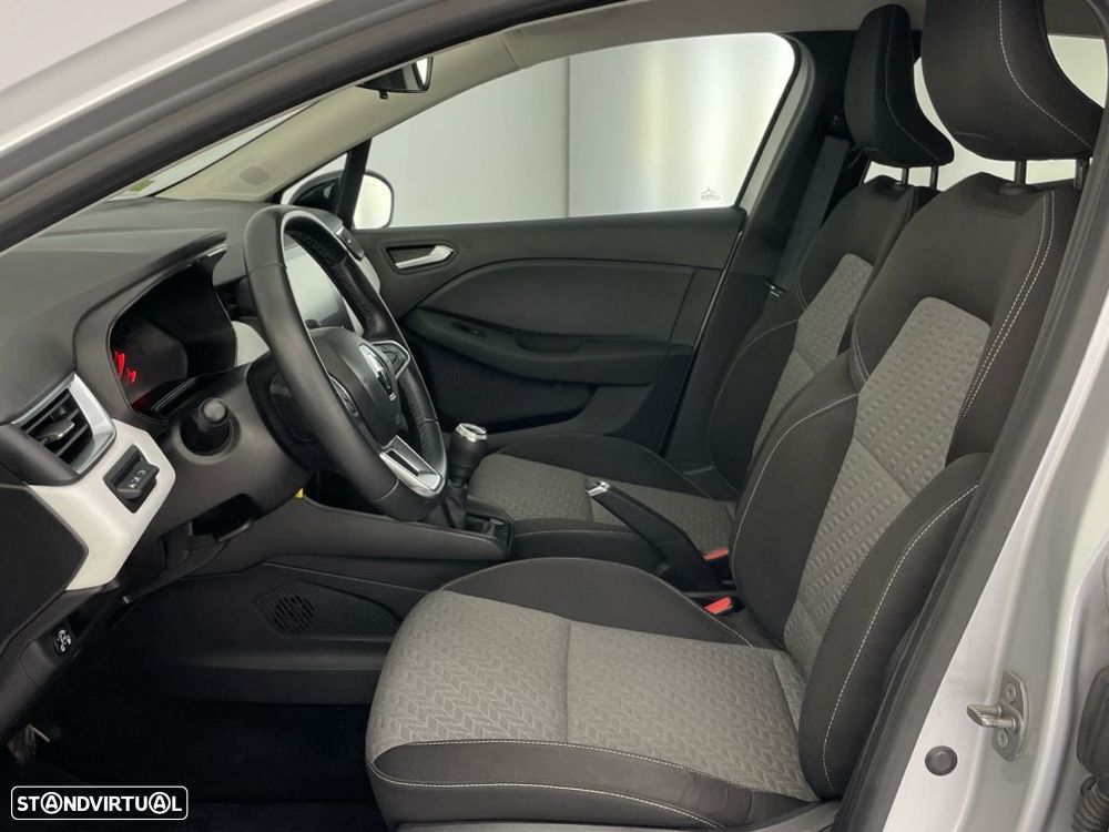 Renault Clio 1.0 TCe Evolution Bi-Fuel - 11