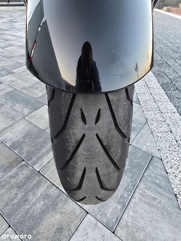 Kawasaki GTR - 27