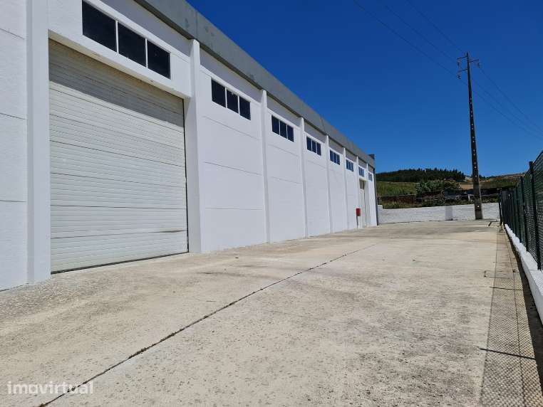 Armazém para arrendar em Torres Vedras - Grande imagem: 3/4