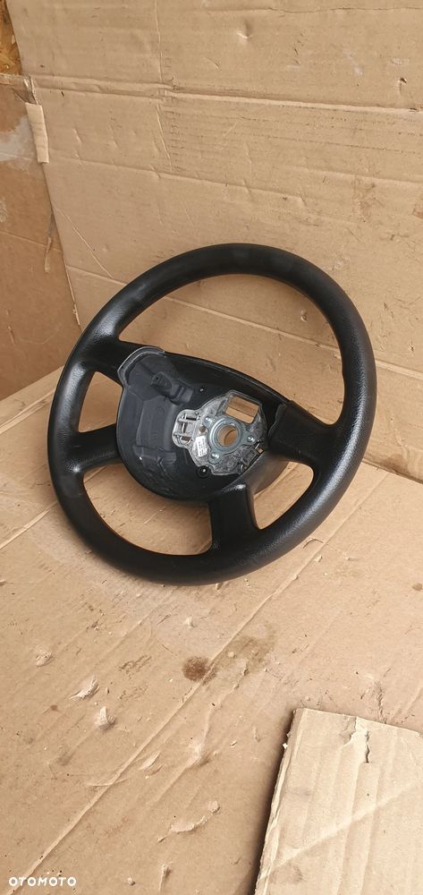 Kierownica czteroramienna VW Passat B6 3C04190911QB - 3