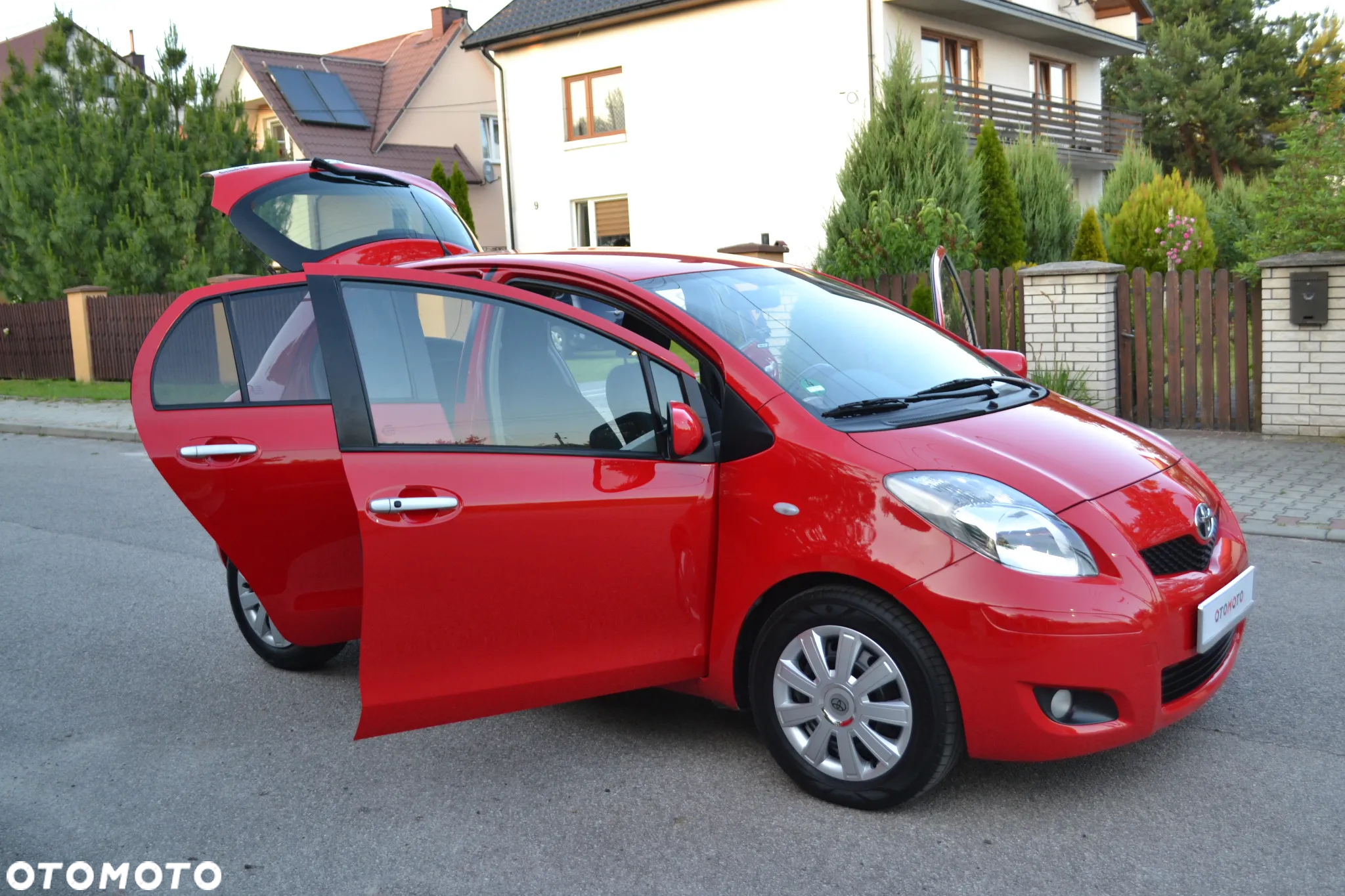 Toyota Yaris - 22
