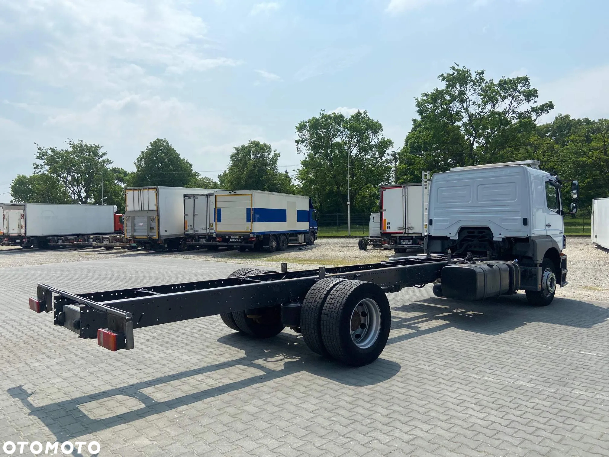 Mercedes-Benz AXOR 1829 SYPIALKA PODWOZIE DO ZABUDOWY - 3