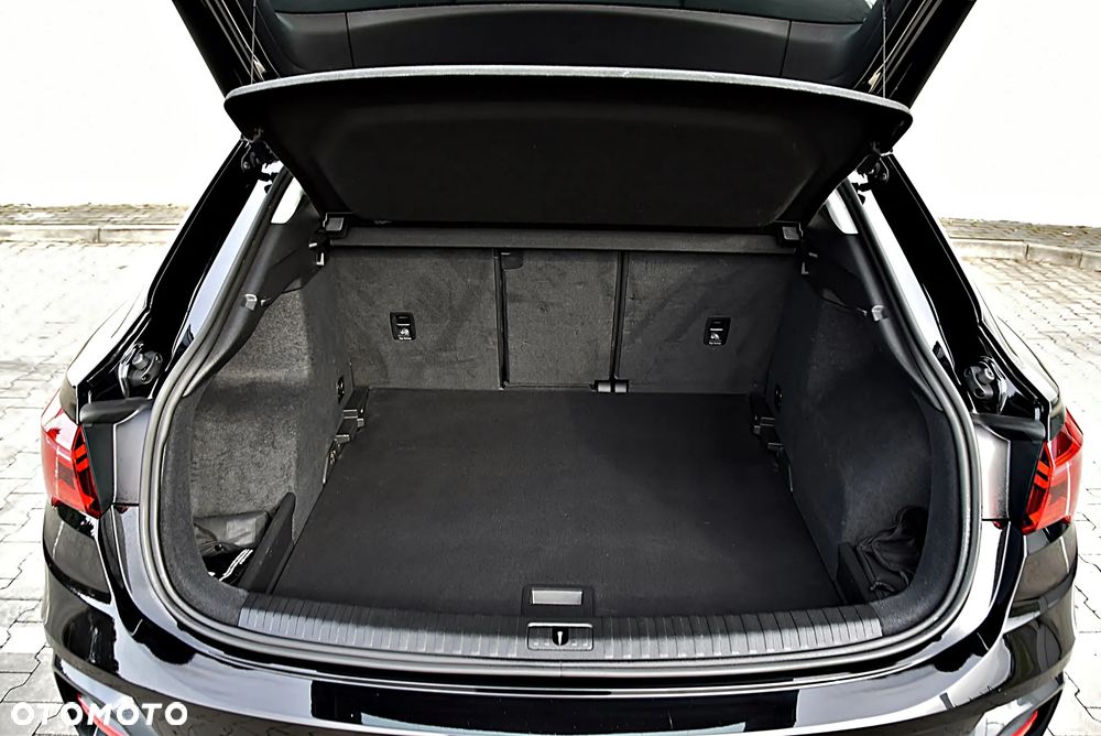 Audi Q3 35 TFSI mHEV S tronic - 11