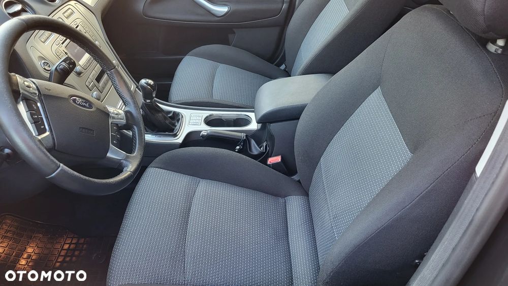 Ford Mondeo 2.0 Black Magic - 9