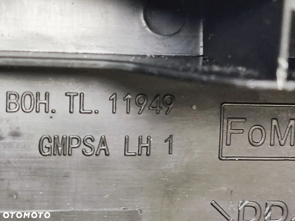 FORD EXPLORER od 2020r Osłona Szyny Fotela Trzeci Rząd - 12