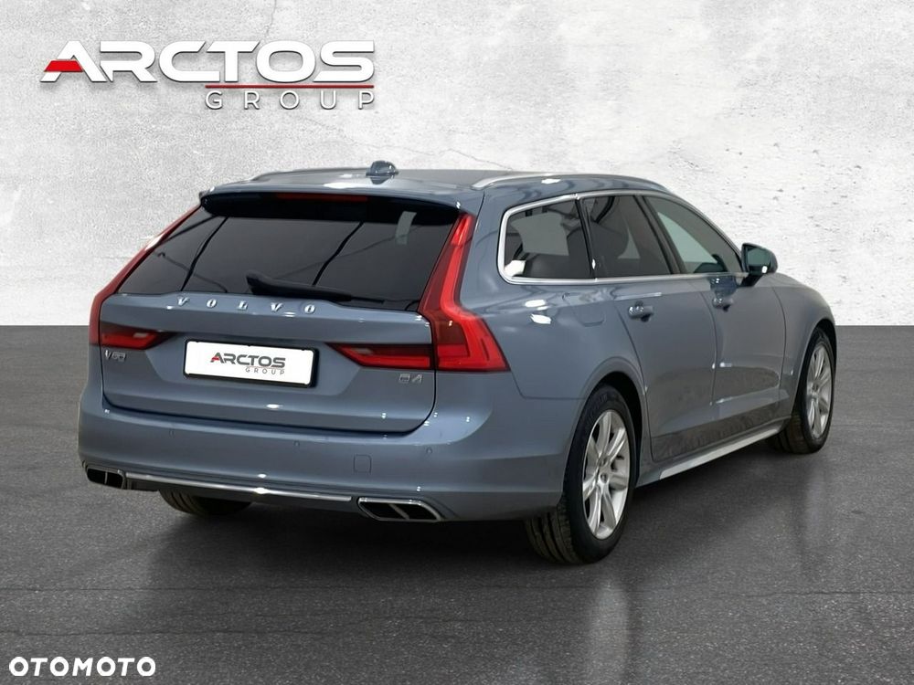 Volvo V90 - 6